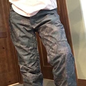 Dakine WESTSIDE Womens Snowboard Ski Pants Camo